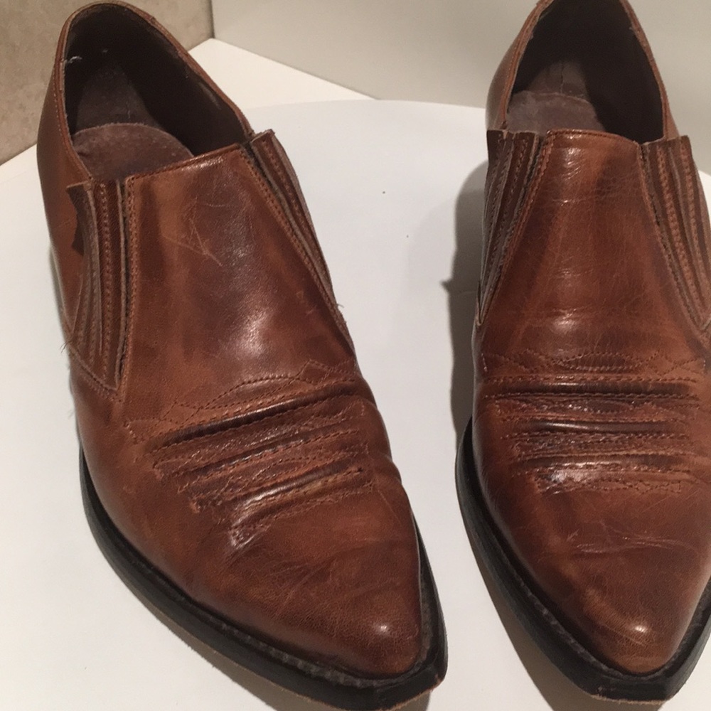 Guess leather shoes so sexy